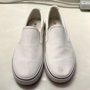 Women’s slip on shoe